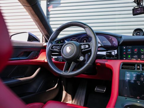 Certified 2024 Porsche Taycan GTS image 25