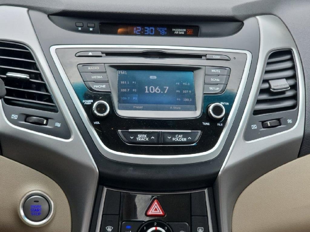 Used 2016 Hyundai Elantra Value Edition FWD image 15