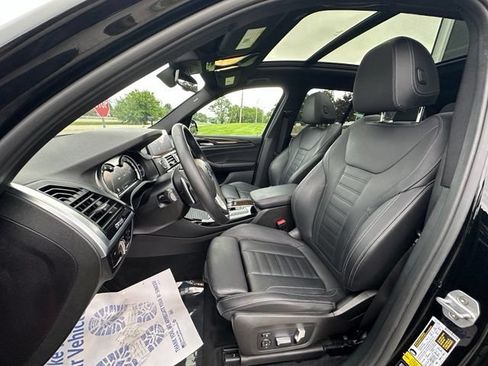 Used 2019 BMW X3 xDrive30i w/ Premium Package AWD/4WD image 16