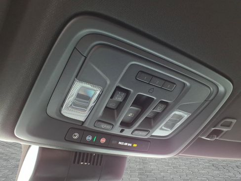 New 2026 Chevrolet Silverado 1500 High Country AWD/4WD image 20