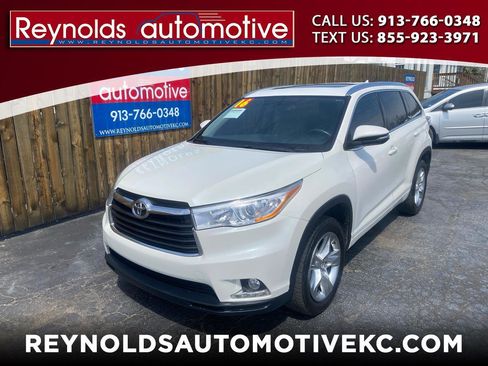 Used 2016 Toyota Highlander Limited image 1