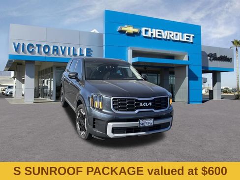Used 2024 Kia Telluride S w/ S Sunroof Package AWD/4WD image 3