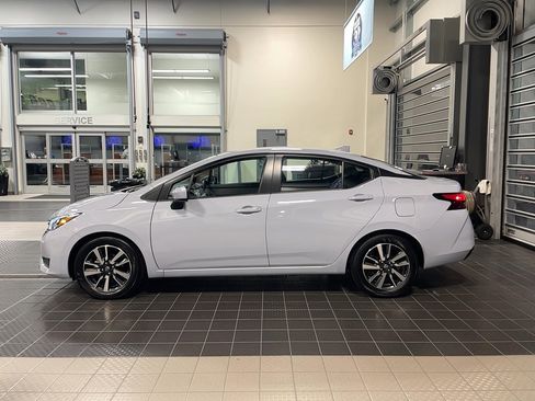 Used 2025 Nissan Versa SV w/ Trunk Package image 3