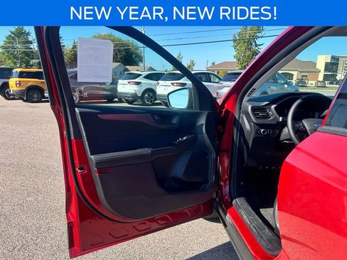 New 2025 Ford Escape Active w/ Cold Weather Package image 8