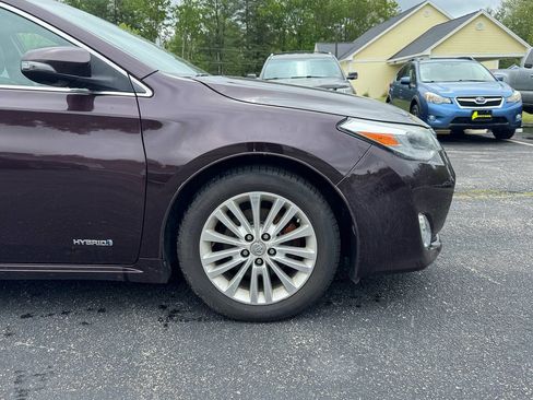 Used 2015 Toyota Avalon Limited w/ Technology Package FWD image 10