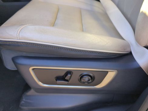 Certified 2019 RAM 1500 Limited w/ Advanced Safety Group image 14