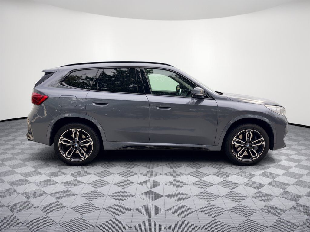 Used 2024 BMW X1 M35i w/ Premium Package AWD/4WD image 8