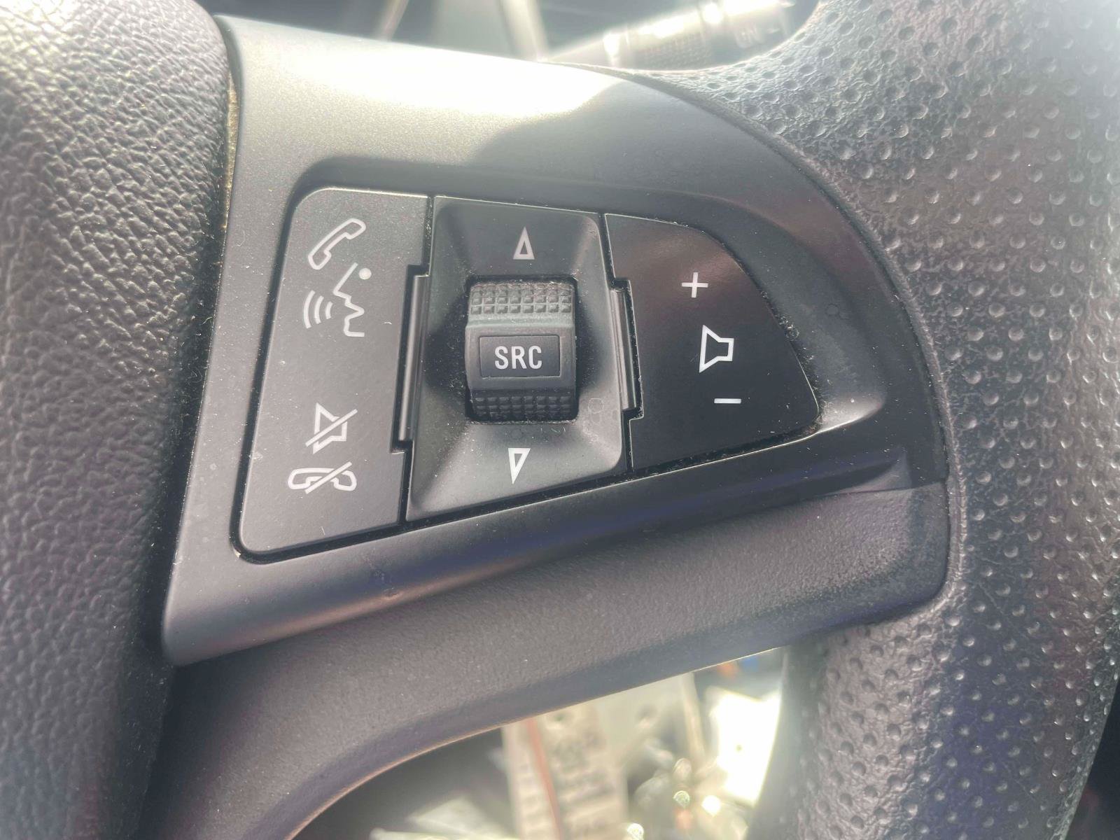 Used 2019 Chevrolet Trax LS w/ Tint and Cruise Package FWD image 19