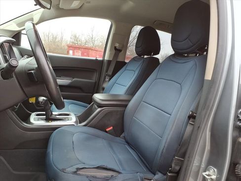 Used 2019 Chevrolet Colorado LT w/ LT Convenience Package image 14