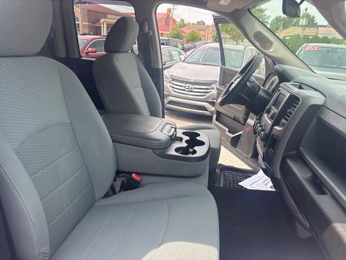 Used 2019 RAM 1500 Express w/ Express Value Package AWD/4WD image 19