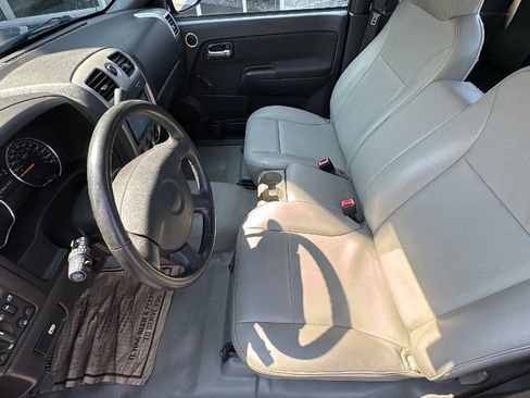 Used 2012 Chevrolet Colorado W/T RWD image 19