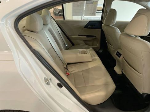 Used 2015 Honda Accord EX-L image 15