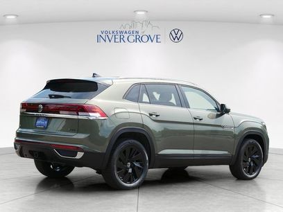 New 2026 Volkswagen Atlas Cross Sport SE