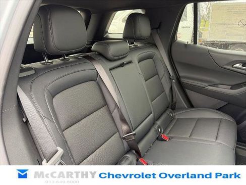 New 2026 Chevrolet Equinox LT AWD/4WD image 32
