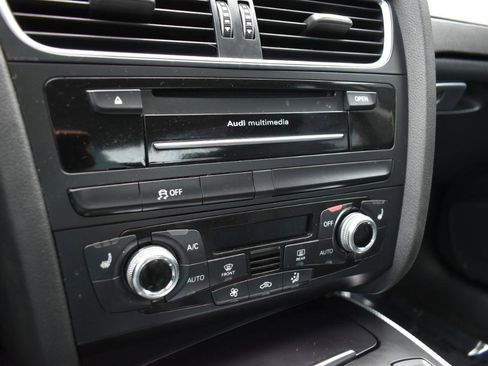 Used 2016 Audi A4 2.0T Premium AWD/4WD image 22