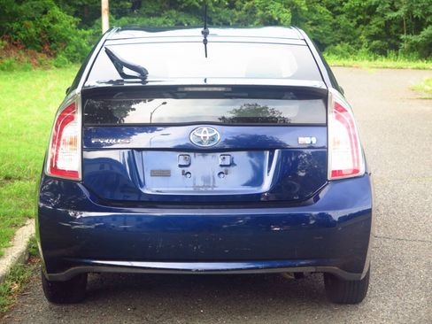 Used 2013 Toyota Prius Two FWD image 14