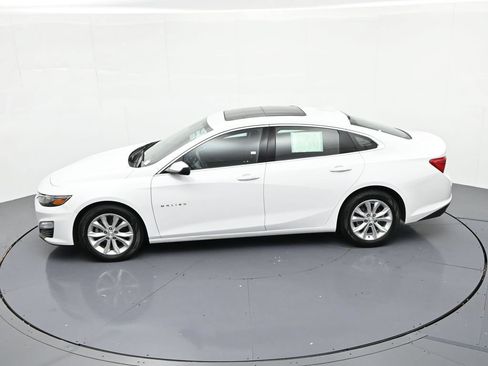 Used 2024 Chevrolet Malibu LT FWD image 17