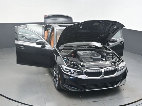 New 2026 BMW 330i Sedan w/ Convenience Package RWD image 52