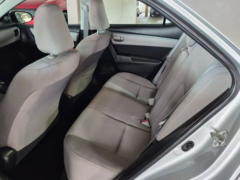 Used 2016 Toyota Corolla LE FWD image 18