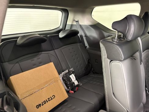 New 2026 Kia EV9 Wind AWD/4WD image 23