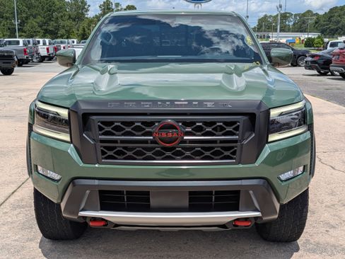Used 2022 Nissan Frontier PRO-4X w/ Technology Package image 4