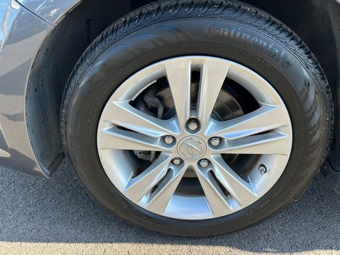 Used 2013 Acura ILX AT image 10