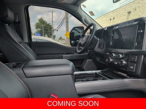 Used 2024 Ford F250 Lariat w/ Lariat Ultimate Package AWD/4WD image 10