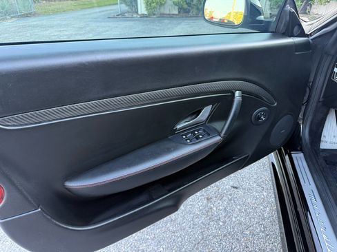 Used 2017 Maserati GranTurismo MC image 18