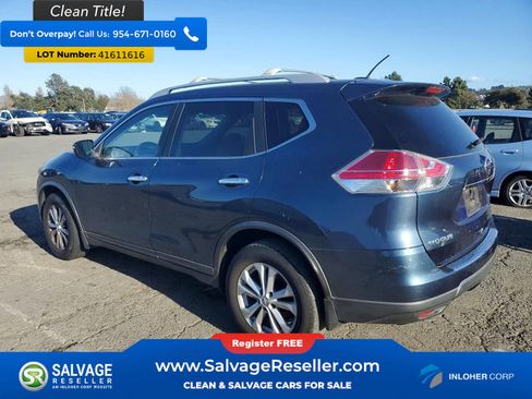 Used 2014 Nissan Rogue SV image 3