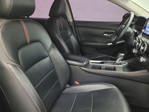 Used 2022 Nissan Sentra SR w/ SR Premium Package FWD image 21