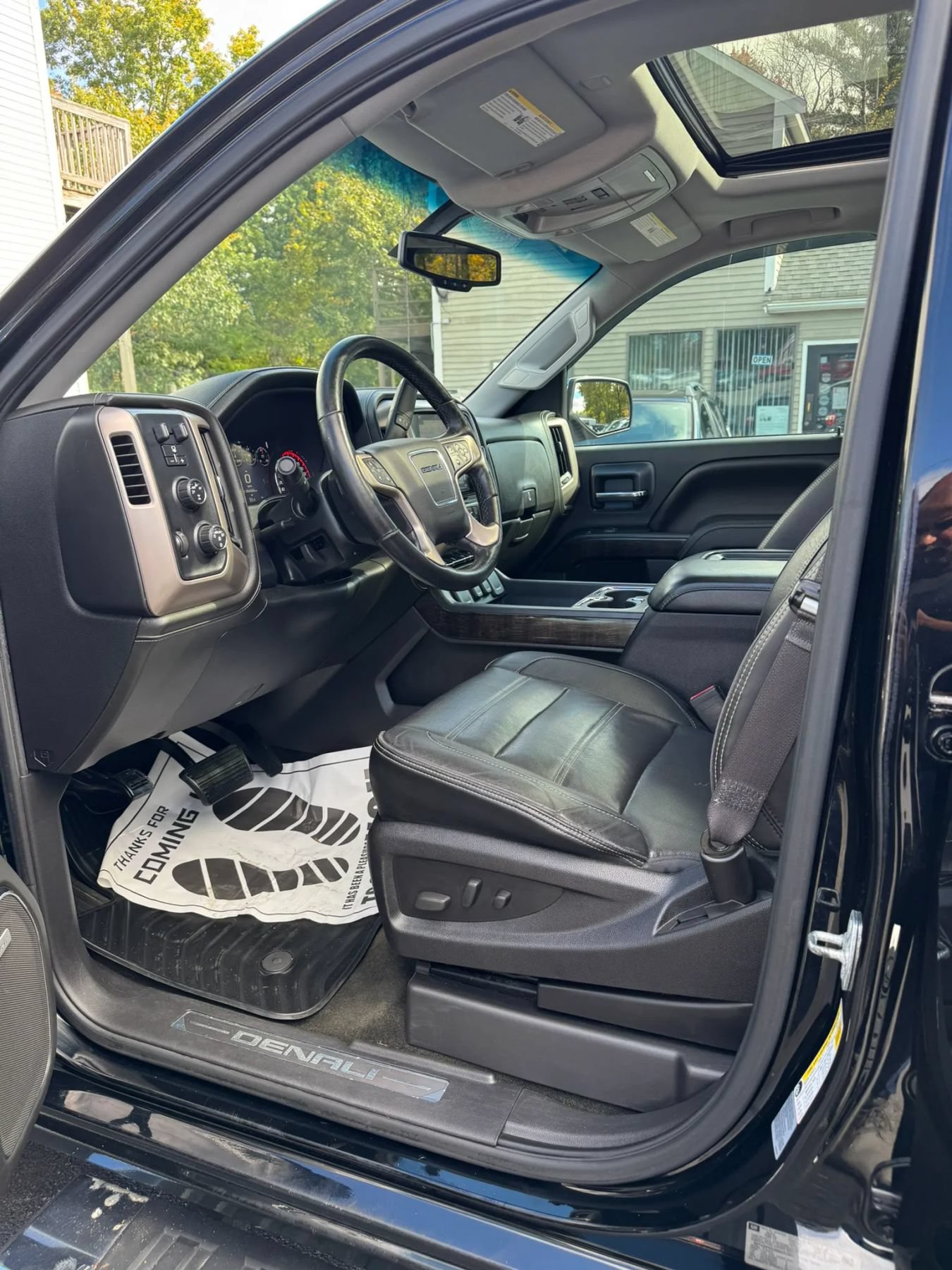 Used 2016 GMC Sierra 1500 Denali AWD/4WD image 26
