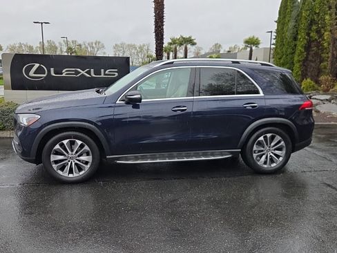Used 2022 Mercedes-Benz GLE 350 4MATIC image 2