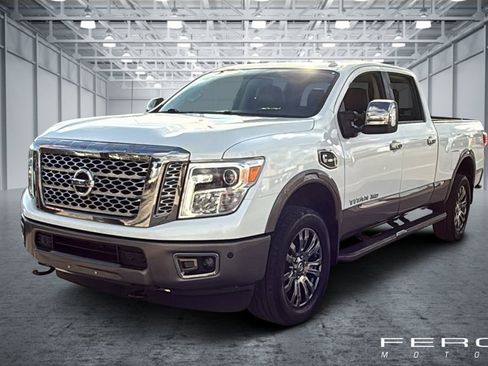Used 2019 Nissan Titan Platinum Reserve w/ Platinum Utility Package image 1