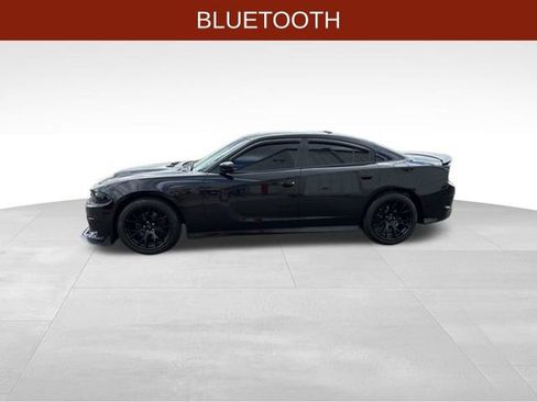 Used 2021 Dodge Charger R/T w/ Blacktop Package RWD image 4