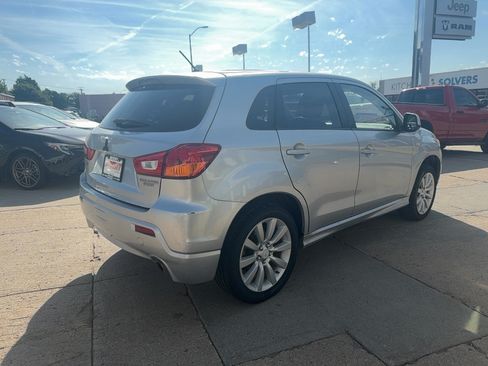 Used 2011 Mitsubishi Outlander Sport SE AWD/4WD image 6