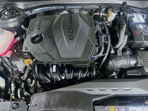 Used 2025 Kia K5 LXS image 32