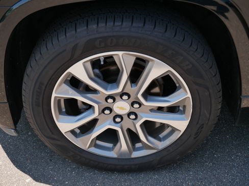 Used 2019 Chevrolet Traverse Premier AWD/4WD image 15