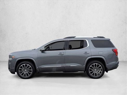 Used 2021 GMC Acadia Denali w/ Denali Technology Package image 9