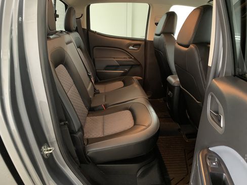 Used 2022 Chevrolet Colorado Z71 image 32