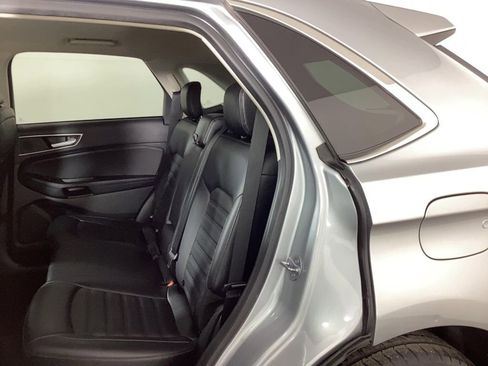 Used 2024 Ford Edge SEL image 13