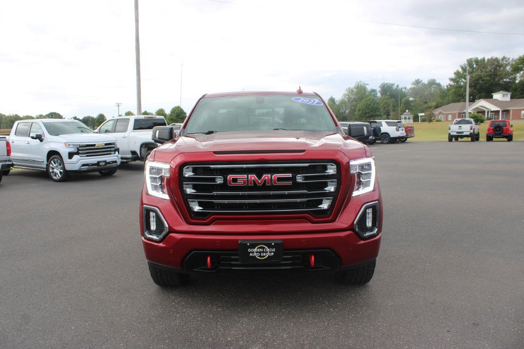 Used 2021 GMC Sierra 1500 AT4 w/ AT4 Preferred Package AWD/4WD image 3