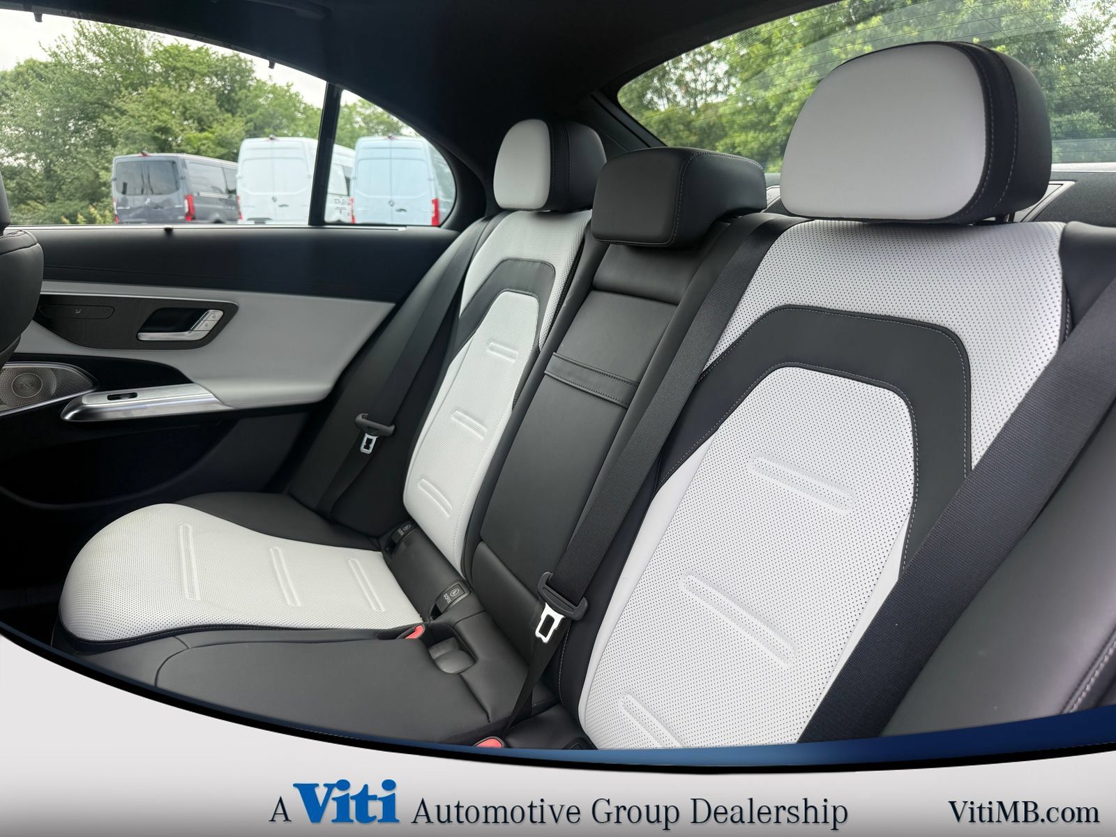 New 2026 Mercedes-Benz E 53 AMG e 4MATIC Sedan image 15
