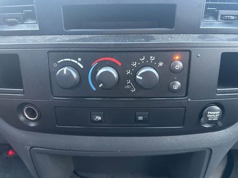 Used 2008 Dodge Ram 2500 Truck ST image 21