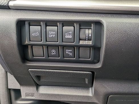 Used 2024 Subaru Forester Premium image 26