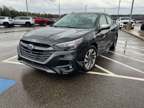 Used 2025 Subaru Legacy Touring XT image 7