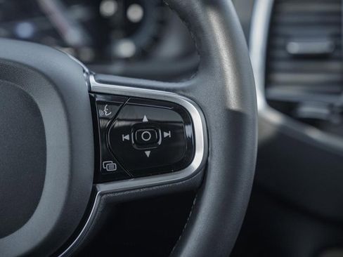 Used 2023 Volvo XC90 B6 Plus image 27