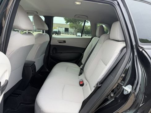 Used 2024 Toyota Corolla Cross L FWD image 20