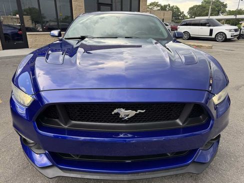 Used 2015 Ford Mustang GT Premium RWD image 2