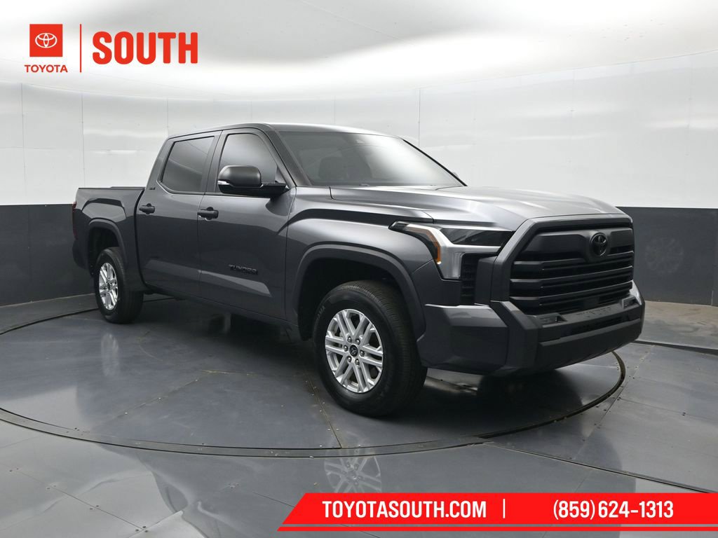 Used 2024 Toyota Tundra SR5 w/ SR5 Convenience Package AWD/4WD image 4