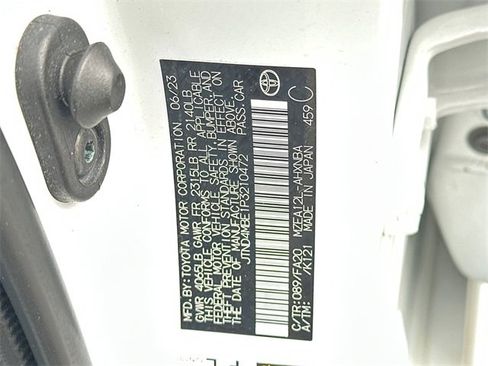 Certified 2023 Toyota Corolla SE image 32